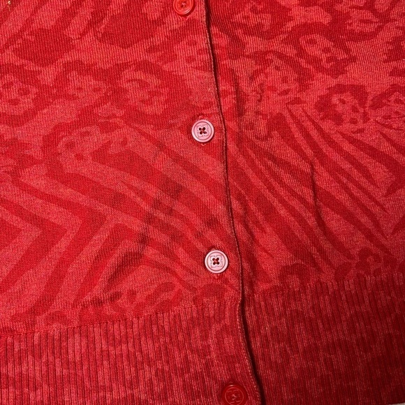 𝅺liz Claiborne Red Sweater - Picture 6 of 13